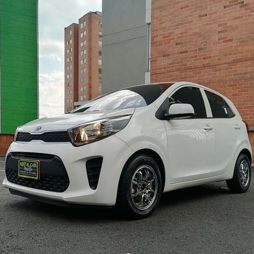 renta de Kia Picanto Automático 2021